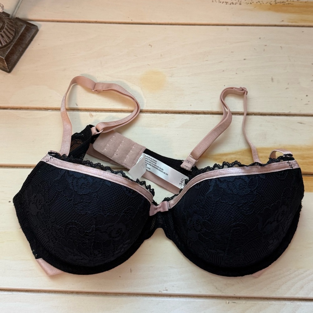 Black and Pink Lace Push-Up Bra